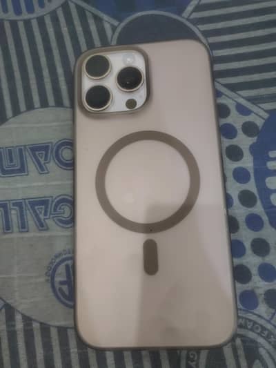 Apple iPhone 16 Pro Max