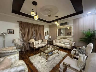 1 kinal upper portion for rent (random pictures)