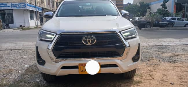 Toyota revo 2021