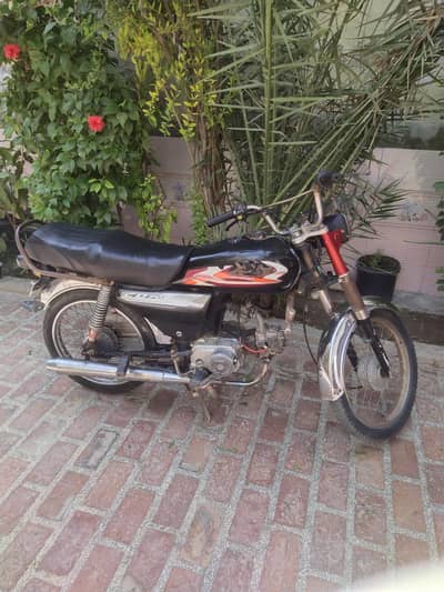 Pak Hero 10 Model with Original Complete Documents