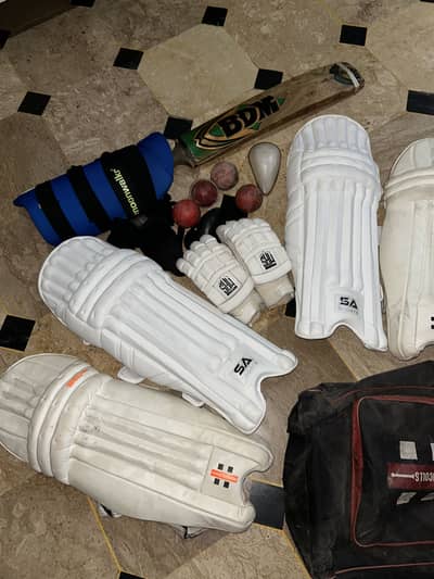 Cricket kit Top quality for sale (pads, golves, thigh pad, bat)