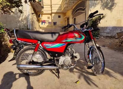 Honda 125 Model 2017 ___ 03233005367