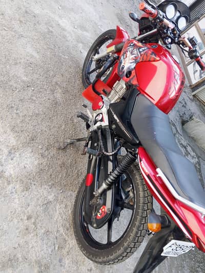 Yamaha YBR 125 2015