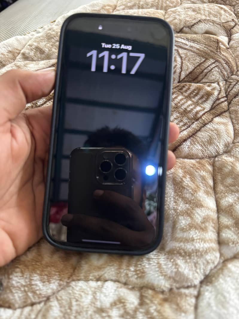 Apple iPhone 15 Pro 1