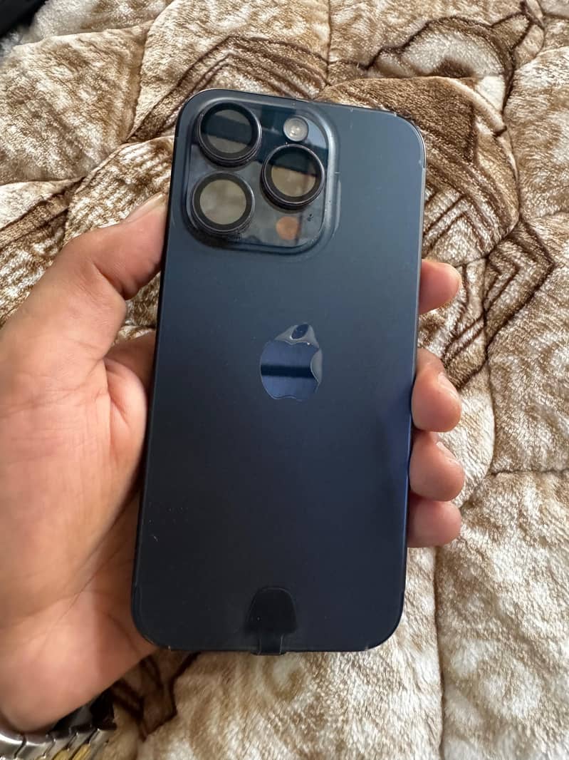 Apple iPhone 15 Pro 7