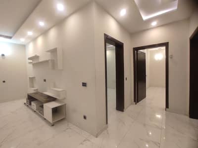 1 kanal beautiful upper portion for rent in overseas b block bahria town lahore