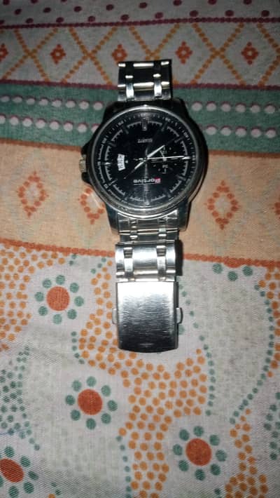 stylish premium watch  for sale excellent condition