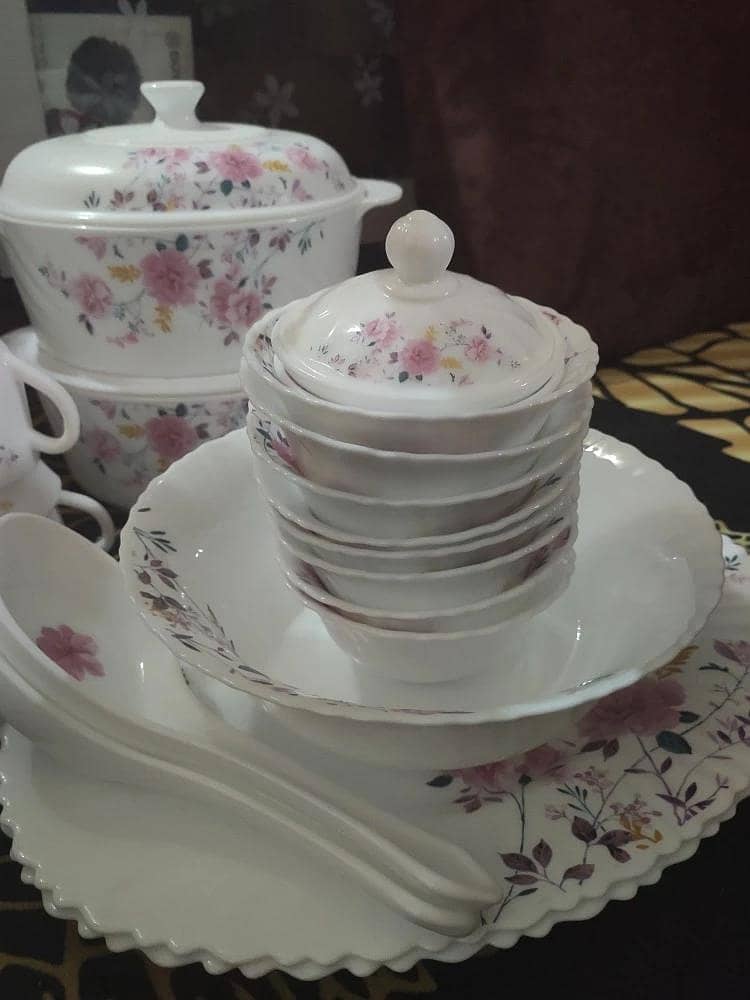dinner set 1