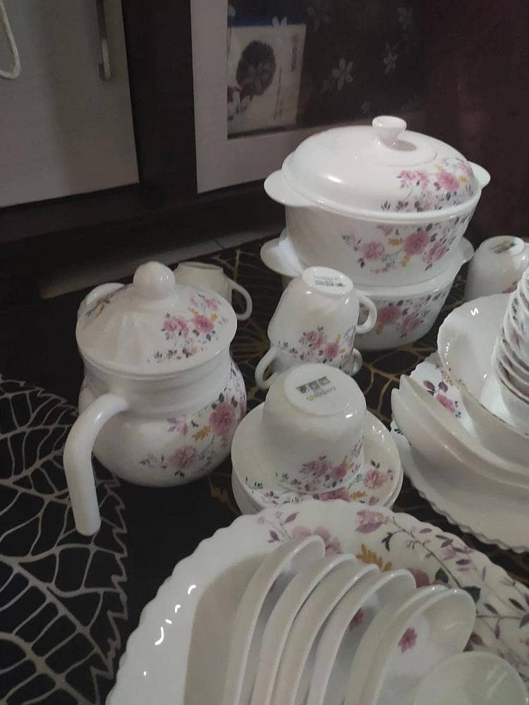 dinner set 2