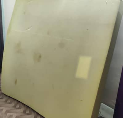 Molty foam mattress 6 inch thickness