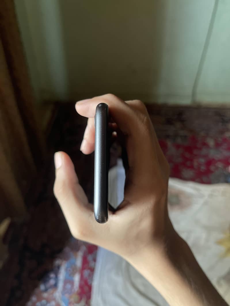 Apple iPhone 8 2