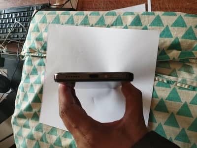 Vivo y29 8+8.128