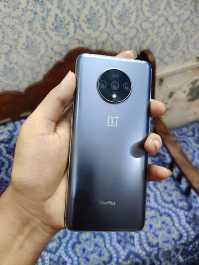 One Plus 7T 90fps mobile 8/128 PTA Approved