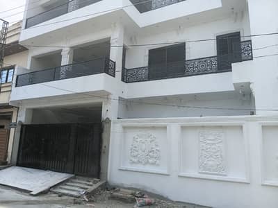 Change Your Address To Awan Town, Awan Town For A Reasonable Price Of Rs. 45000000