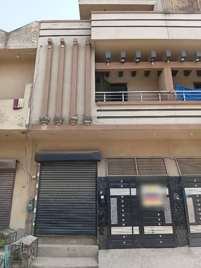 Unoccupied Flat Of 3 Marla Is Available For sale In Gosha-e-Ahbab