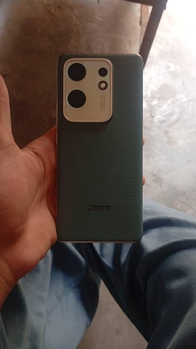 Infinix Zero 30