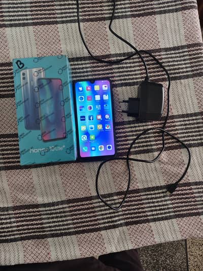 Honor 10 Lite