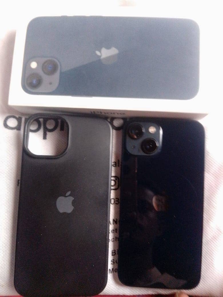 Apple iPhone 13 6