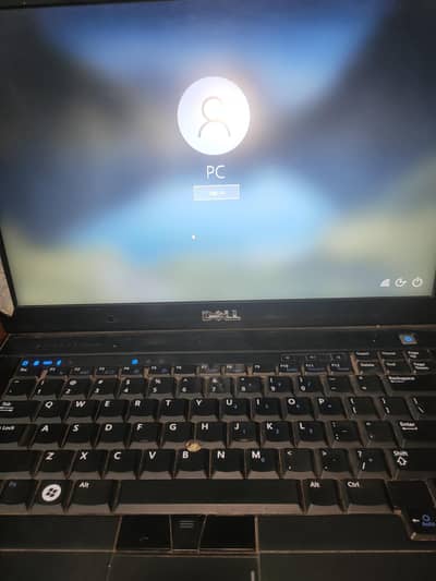 Laptop For Sale – Excellent Condition | Fast Performance | Best Price