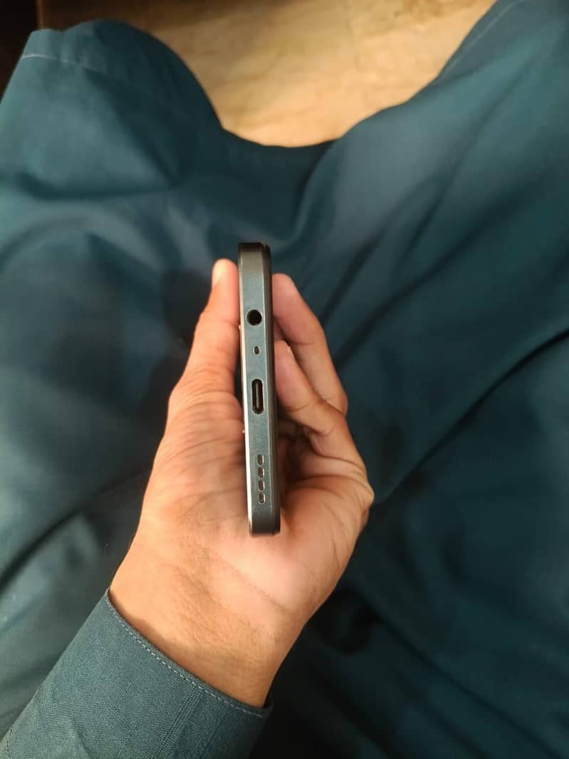 realme C71 4