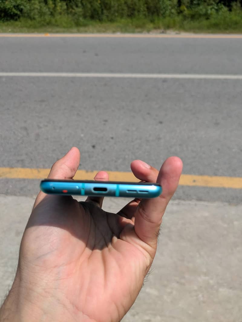 OnePlus 8t 1
