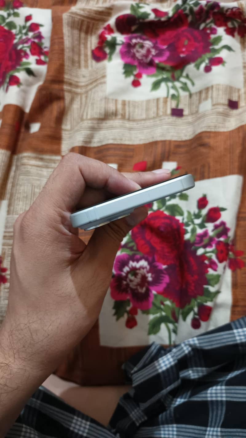 Apple iPhone 15 Non PTA E-sim 5