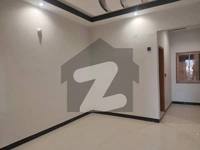 Gorgeous Prime Location 900 Square Feet Flat For sale Available In North Nazimabad - Block L