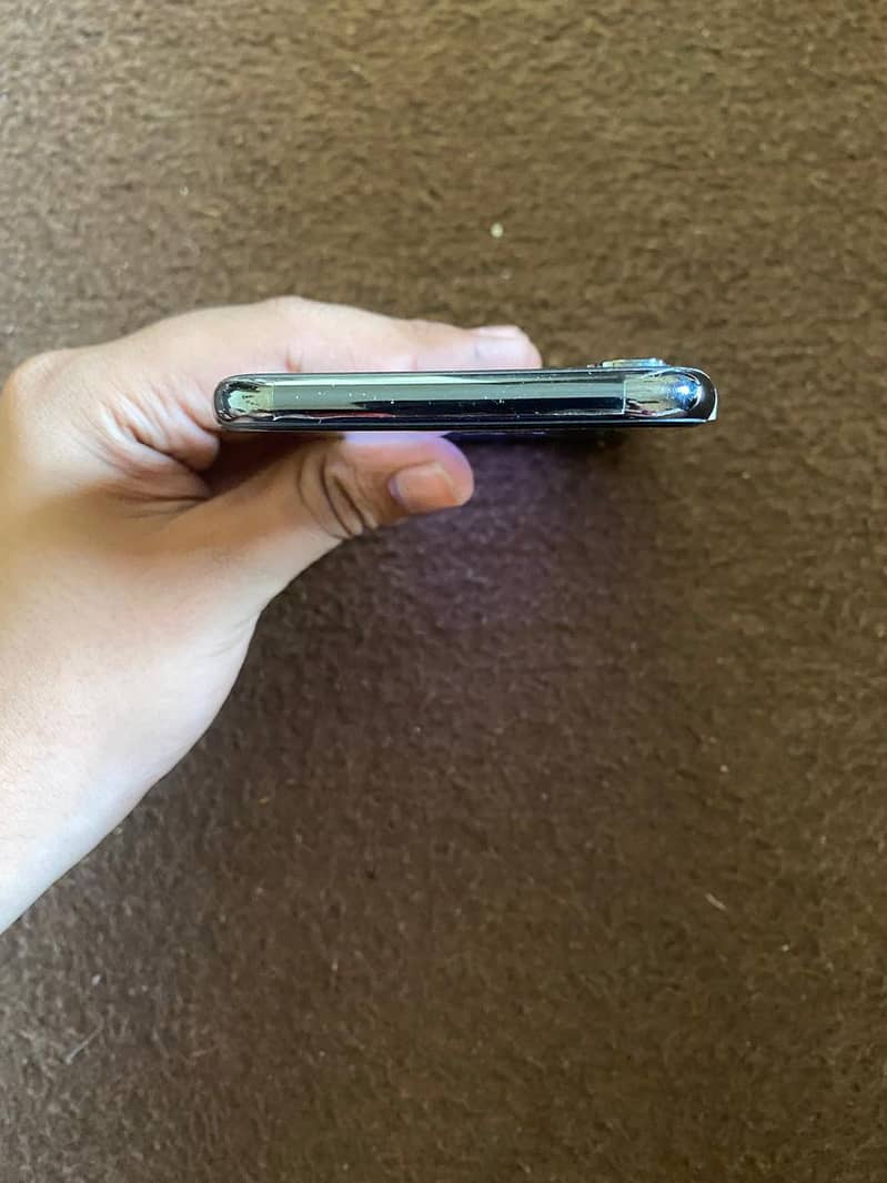 Apple iPhone X 7