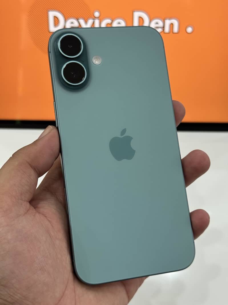 Apple iPhone 16 Plus 8