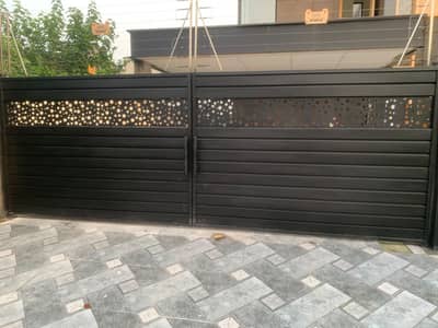 Double sided maine Gate