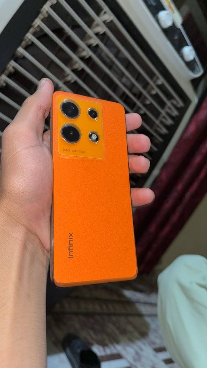 Infinix Note 30 Pro 0