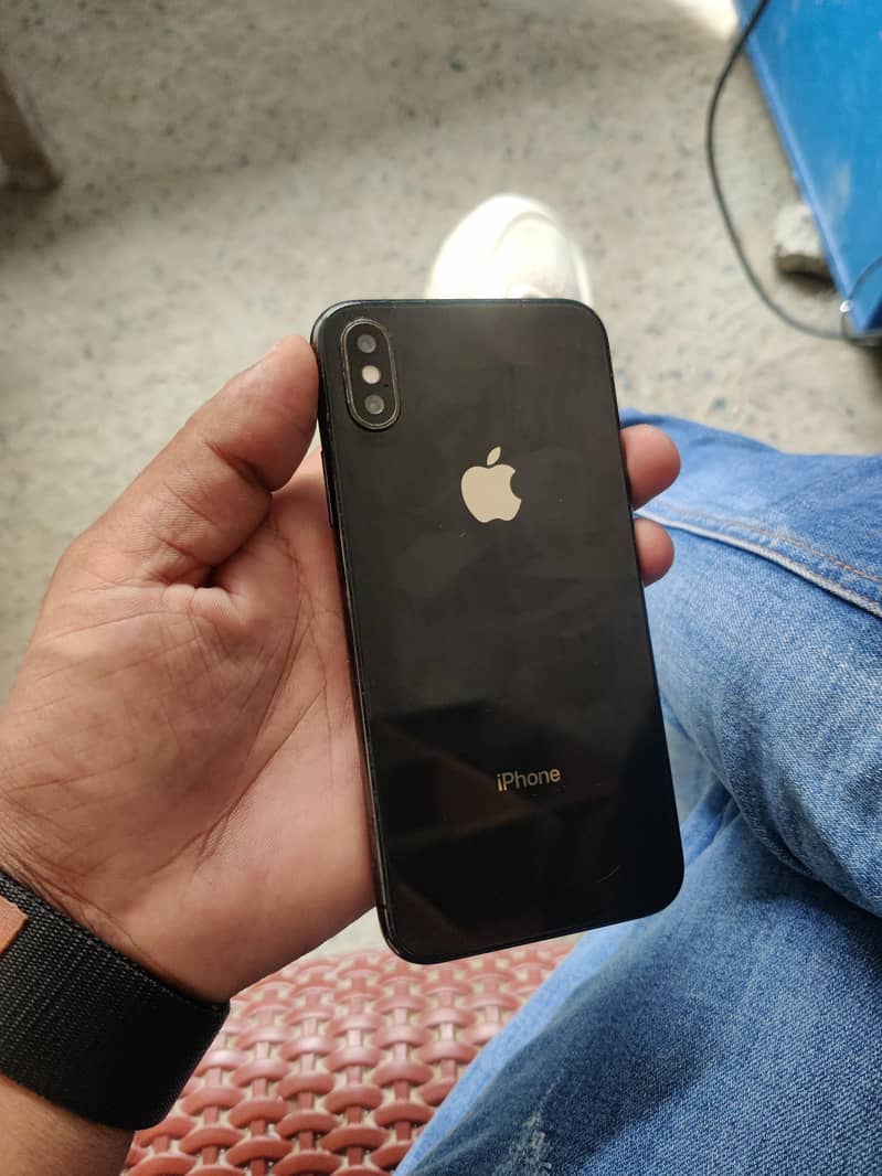 Apple iPhone X 3