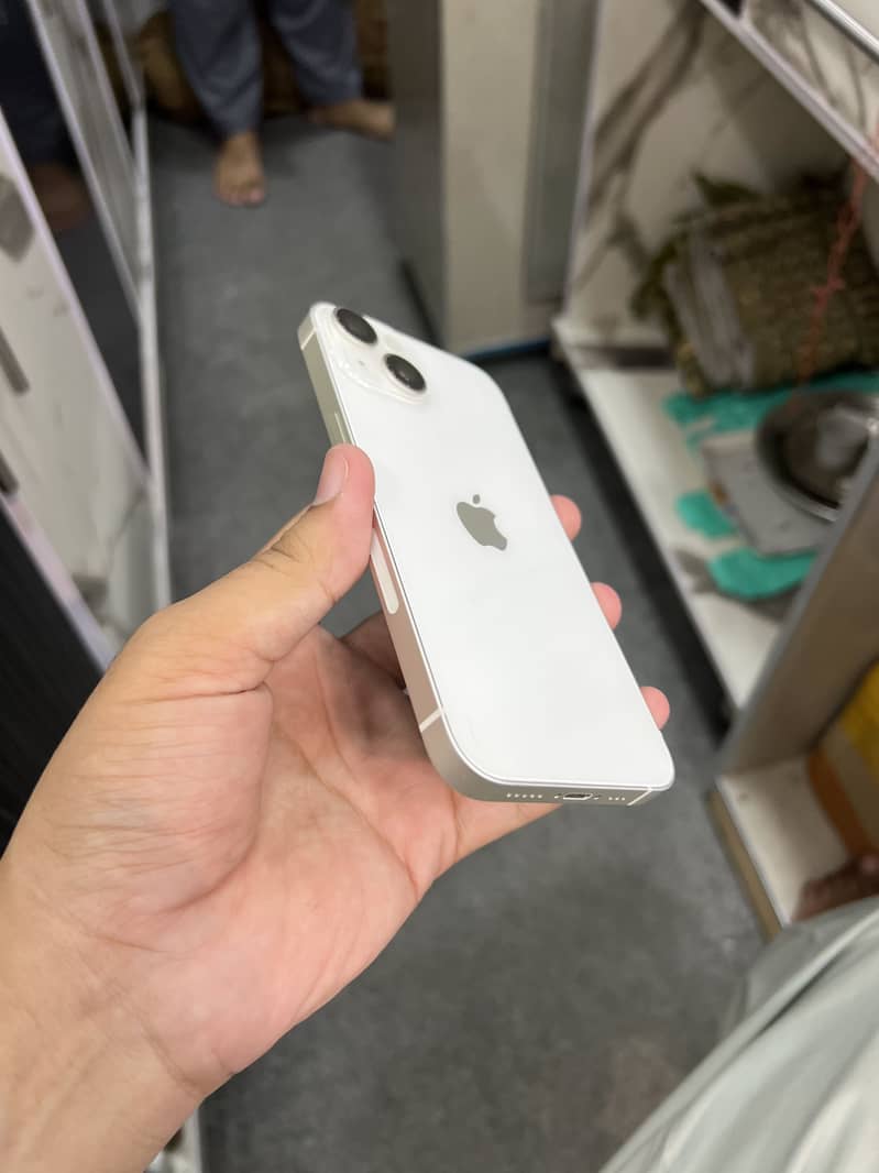 Apple iPhone 14 1