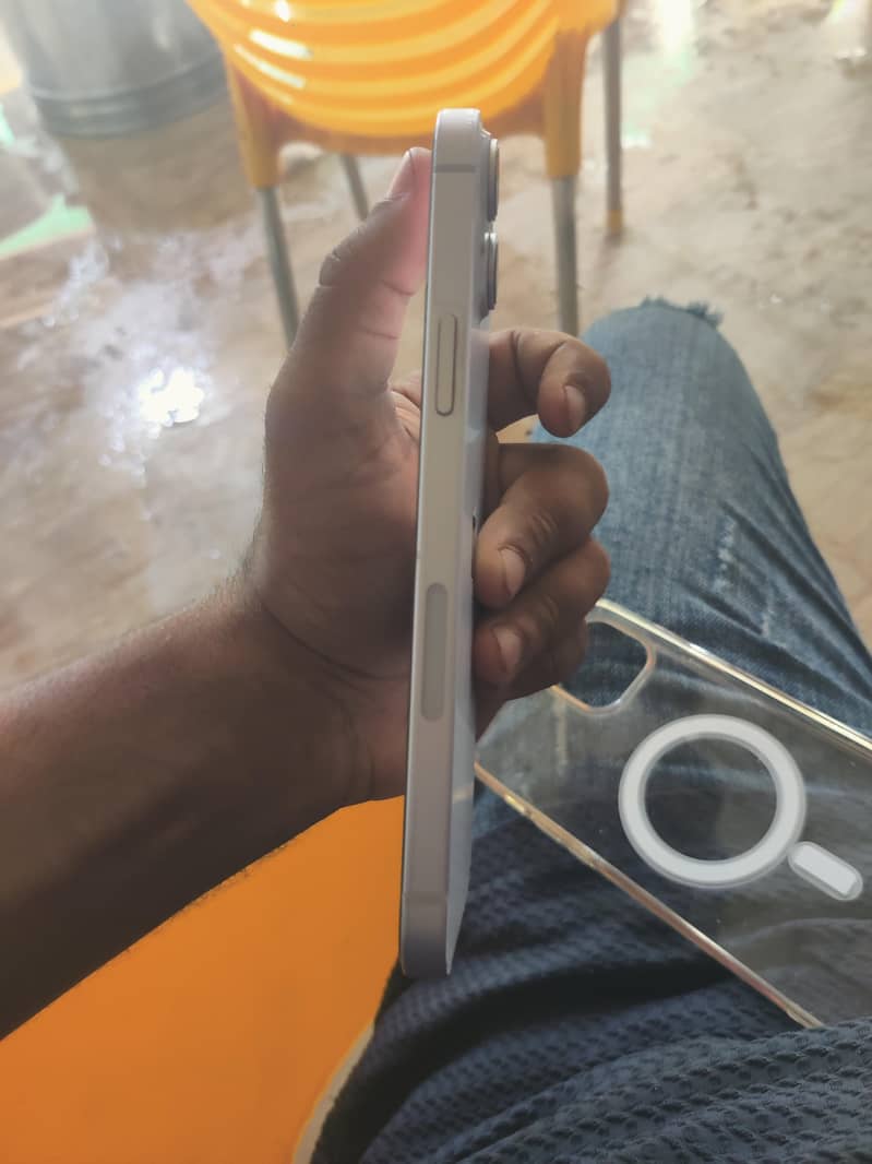 Apple iPhone 14 plus 2