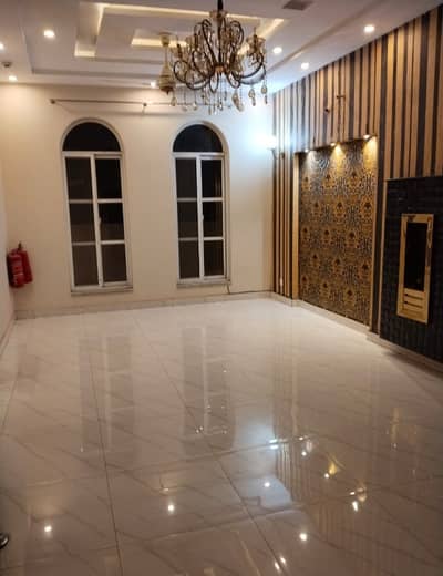 5 Marla Brand New Modern Design Lavish House For Rent In Park View City Lahore | For Discounted Price And Original Pictures Download The App "Signature Lands".