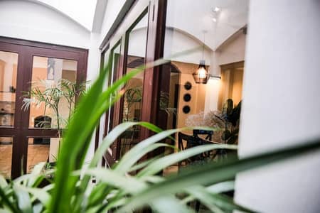 10 Marla Modern Design Non Furnished House For Rent In Park View City Lahore | For Discounted Price And Original Pictures Download The App "Signature Lands".