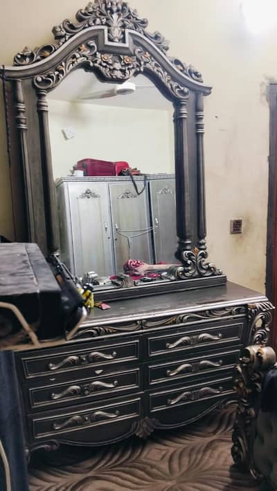 bed set mirror set suit case almari 3 door side table or cauch