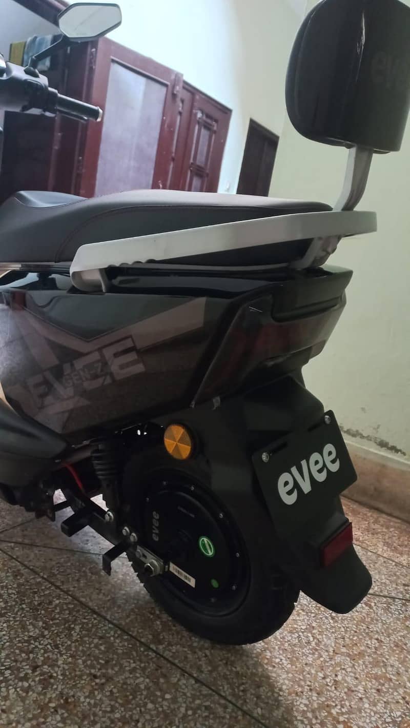only 300 km driven 0