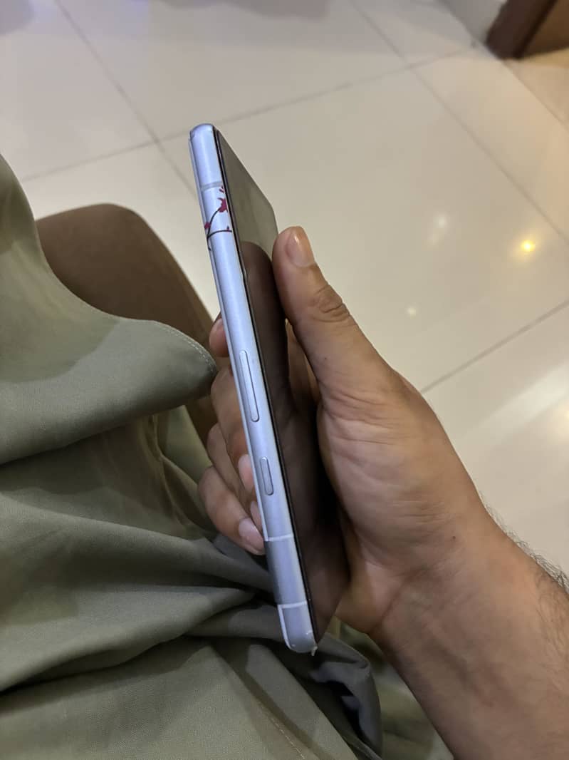 Google Pixel 7a 2