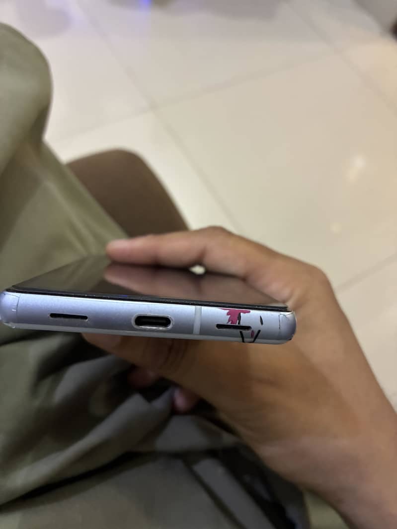 Google Pixel 7a 3