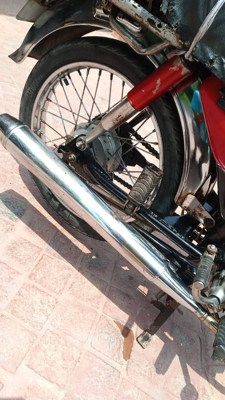 2005 model CD 70 2