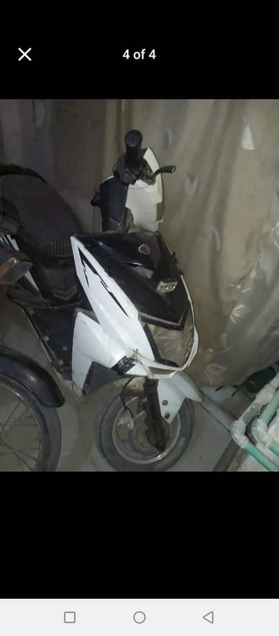 scooty