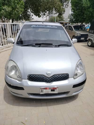 Toyota Vitz 2003