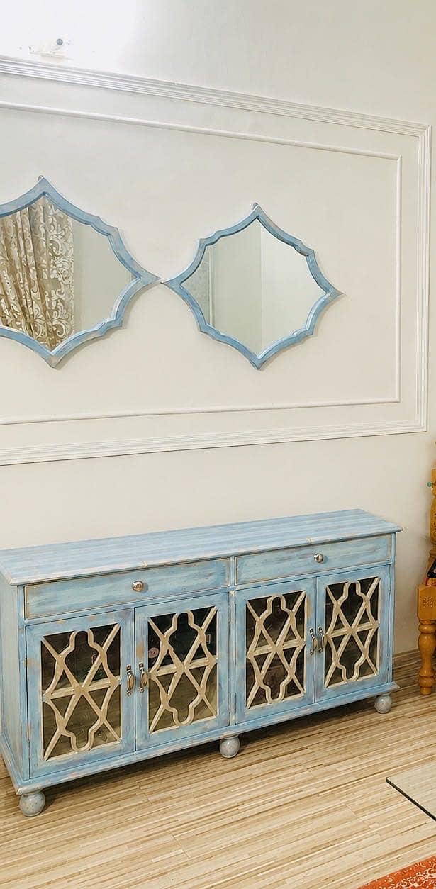 Console table with mirrors 2