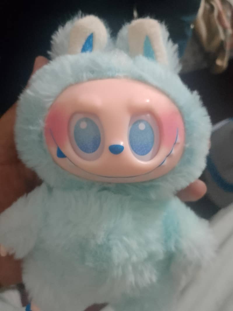 labubu doll 0
