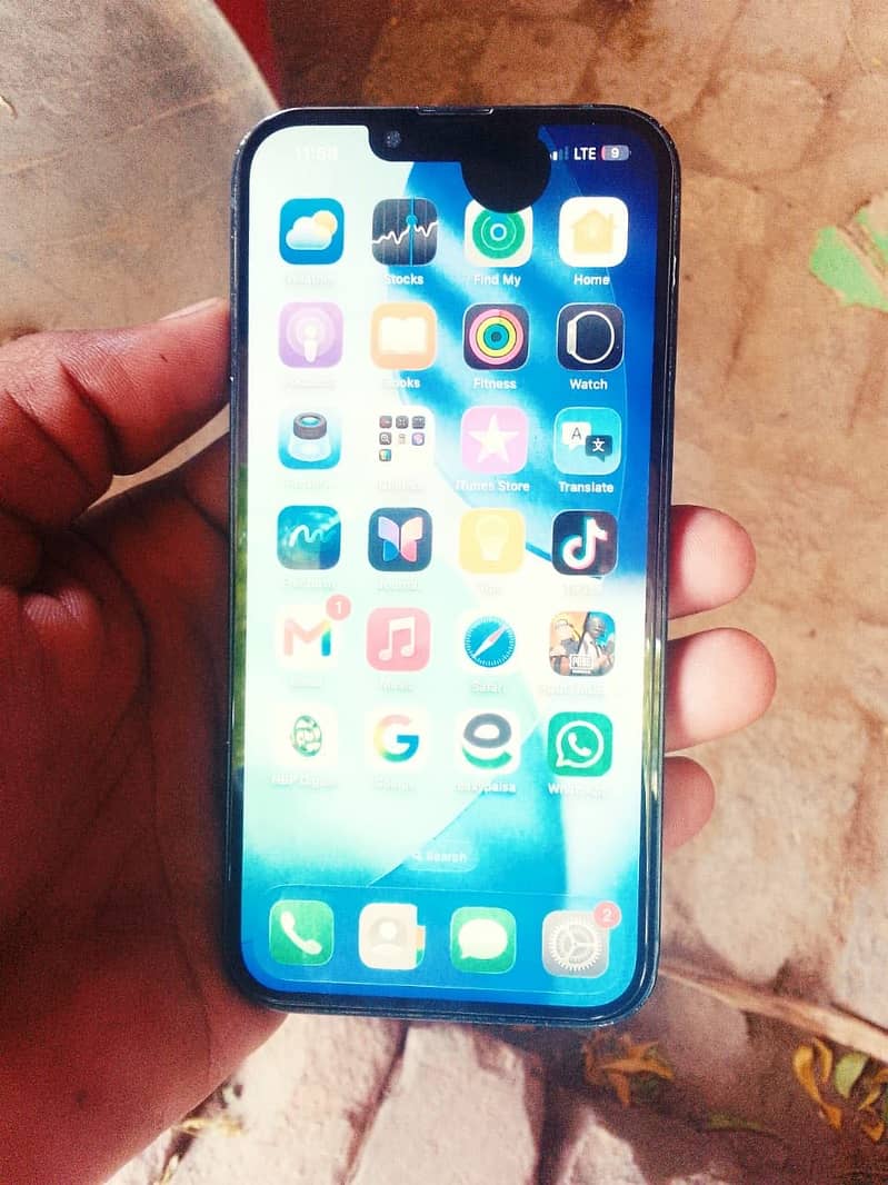 Apple iPhone 13 1