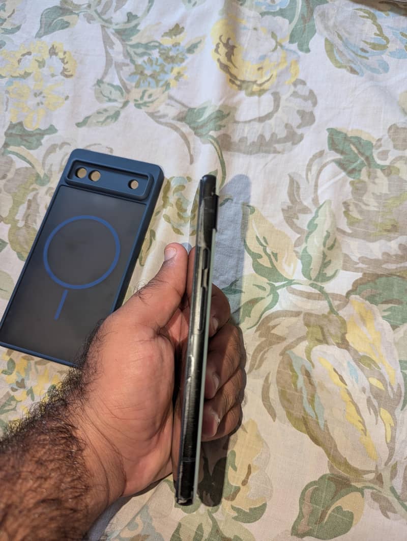Google Pixel 6a 5