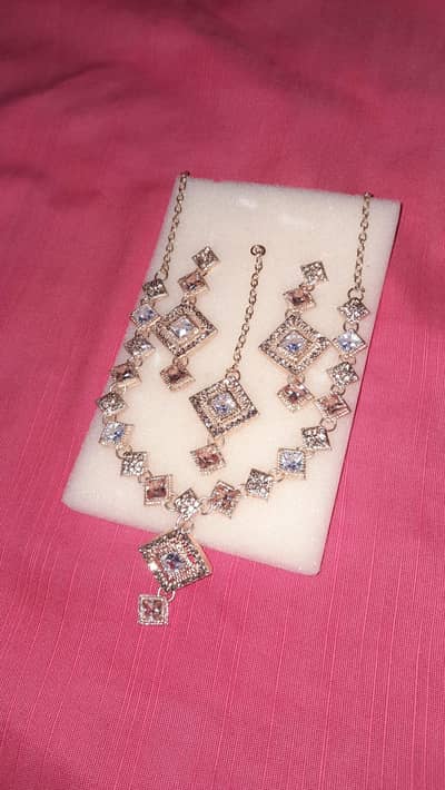 one bridal set