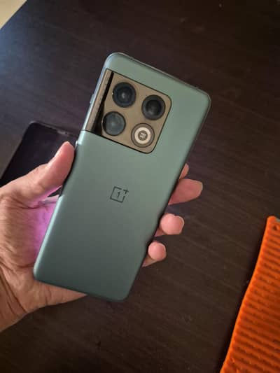 One Plus 10 pro 12gb 256gb
