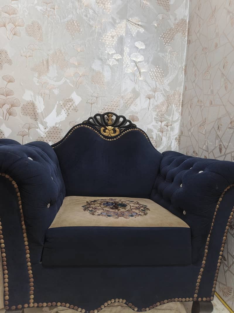 luxurious sofa set 1